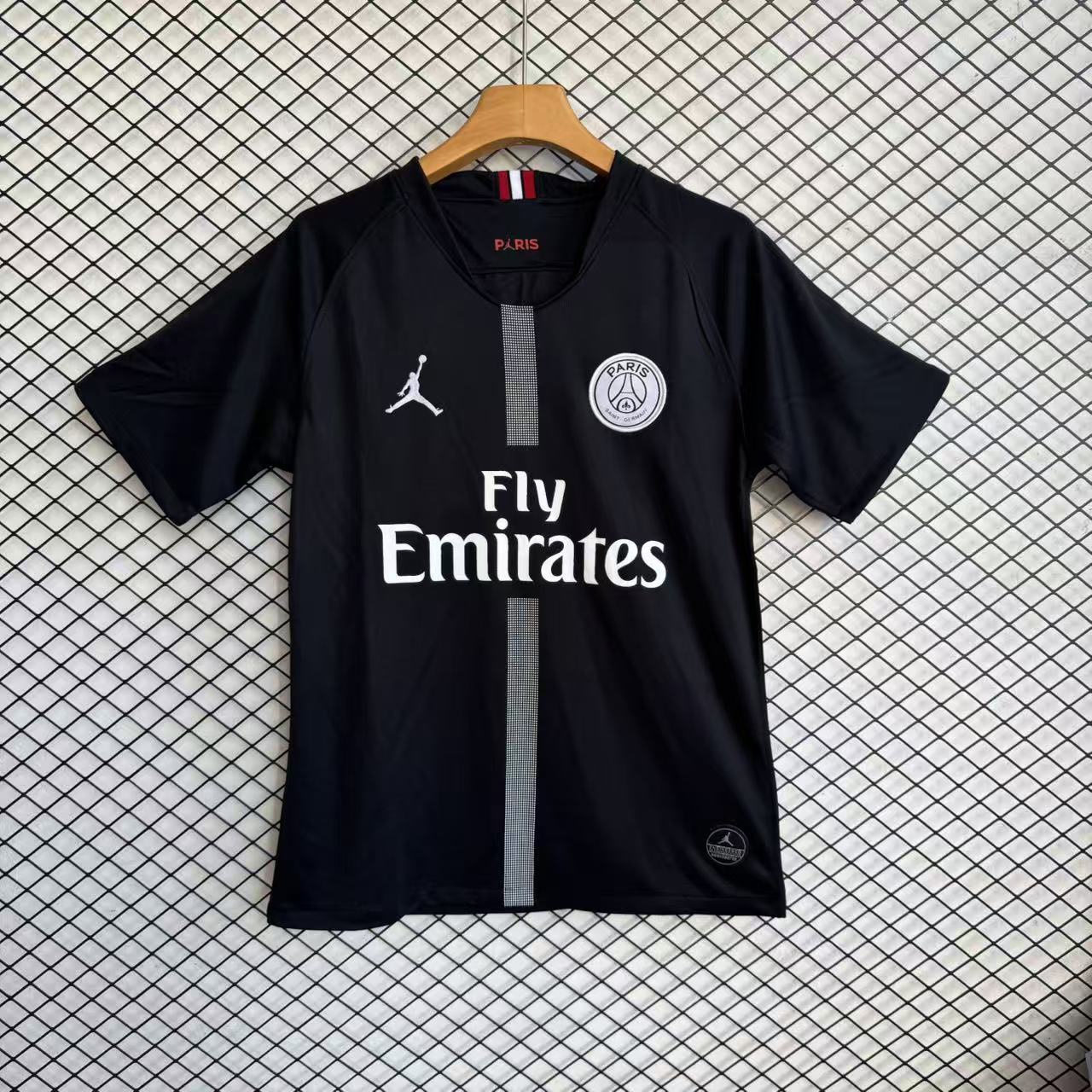 PSG JORDAN BALCK KIT 2018/19