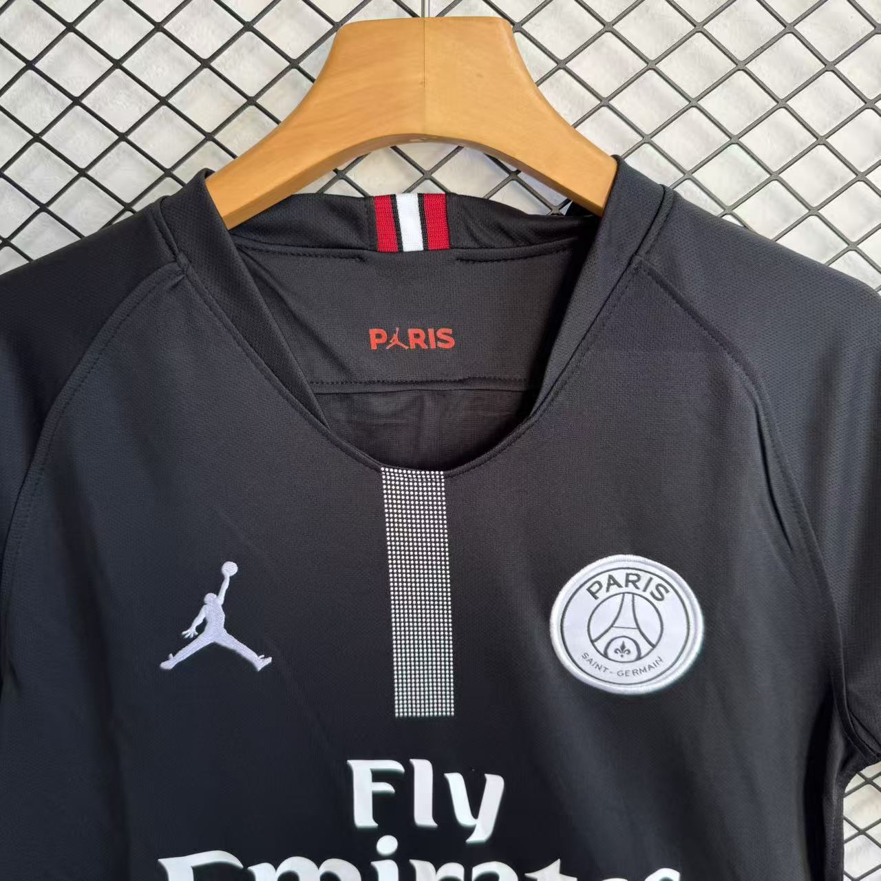 PSG JORDAN BALCK KIT 2018/19