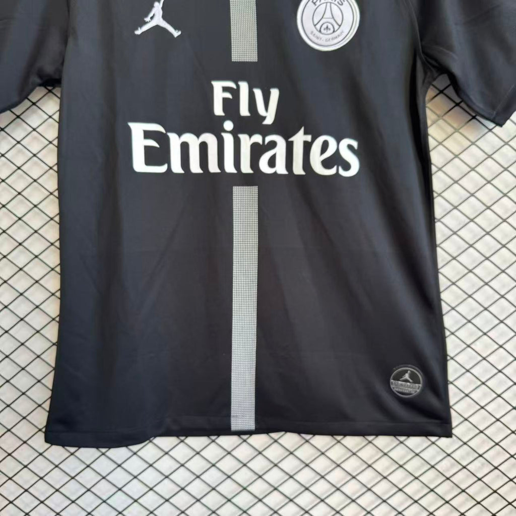 PSG JORDAN BALCK KIT 2018/19